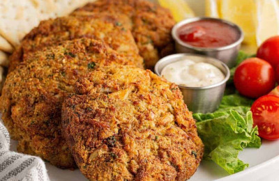 Crispy Cajun Crab Cakes from the Air Fryer