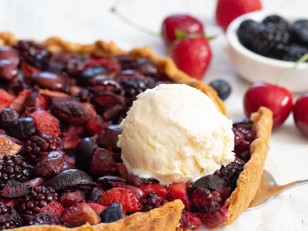 Berry Tart Without Added Sugar