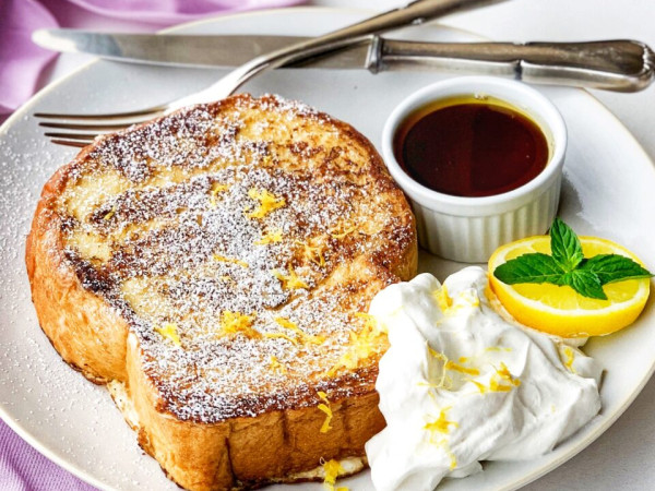 Vanilla Lemon Flavored French Toast