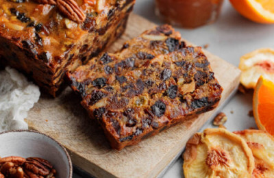 Cherry-Raisin Fruit Loaf