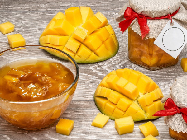 Roasted Pear and Mango Relish