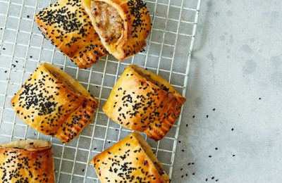 Apple Sausage on a Wagon Wheel