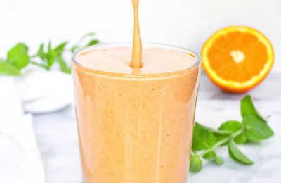 Refreshing Orange-Pear Smoothie with Bok Choy