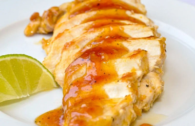 Juicy Chicken Breasts with Apricot Glaze from the Air Fryer
