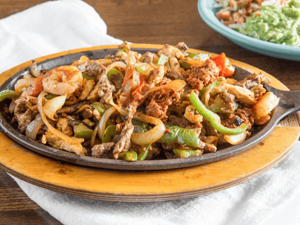 Lee's Special Taco Salad