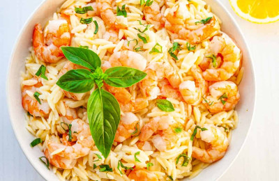 Instant Pot® Orzo with Shrimp Scampi Flavor