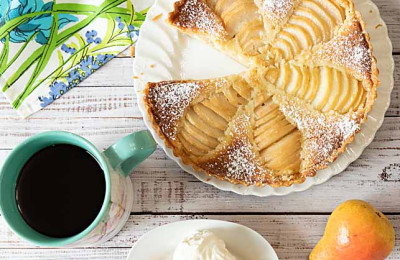 Tart of Pears and Almonds on a Graham Crust