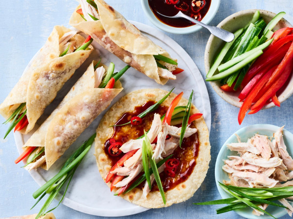 Chicken Stir-Fry with Mandarin Pancakes