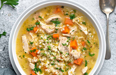One-Pot Chicken and Barley in the Instant Pot