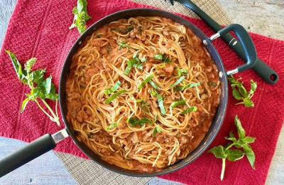 Speedy Turkey Ragu Linguine for Two People