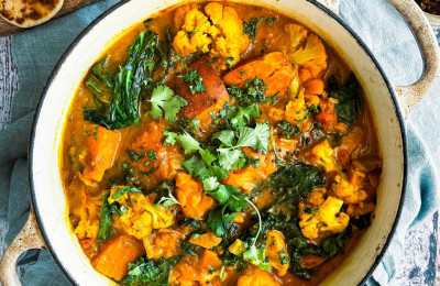 Curried Cauliflower and Potato Stew