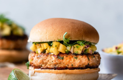 Lively Asian-Inspired Salmon Burgers