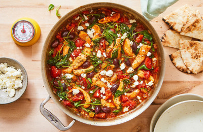 Easy Mediterranean Chicken Skillet Supper