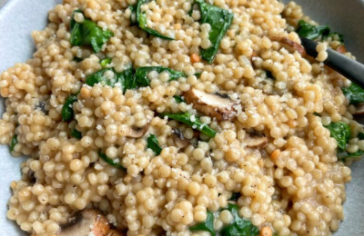 Quick Garlicky Mushroom Couscous in the Instant Pot®