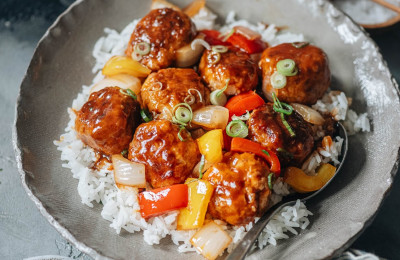 Vegetarian Sweet and Sour Meatballs