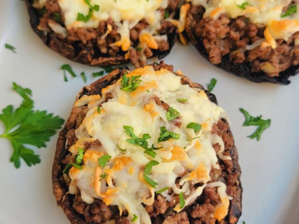 Air Fryer Steak Bites with Portobello Mushrooms