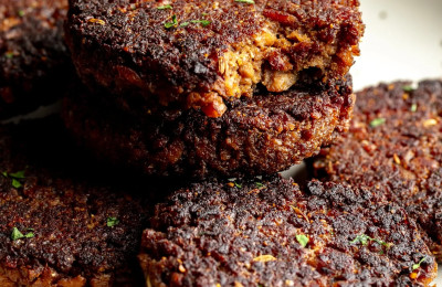 Meatless Breakfast Sausage