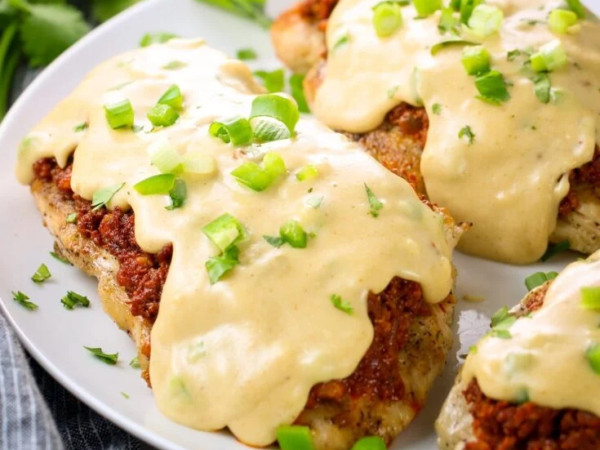 Zesty Oven-Fried Chicken Pairing with Cheesy Grits and Chorizo Sauce