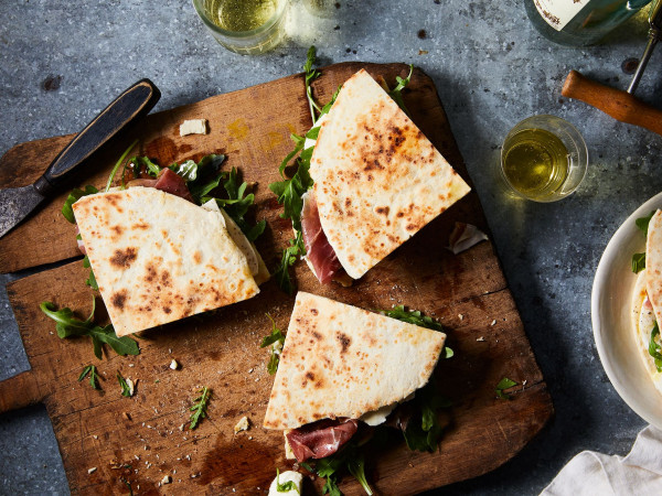 Piadina: Traditional Italian Flatbread from Romagna