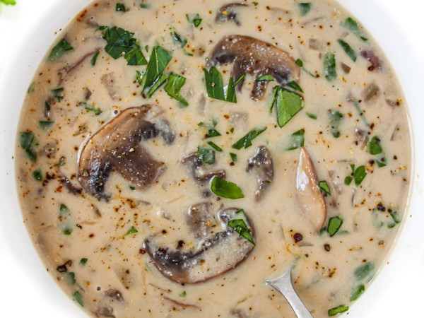 Farro and Mushroom Soup: A Creamy Vegan Delight