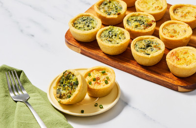 Spinach and Ricotta Puff Pastry Mini Quiches