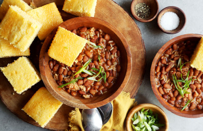 Zesty Slow Cooker Pinto Beans